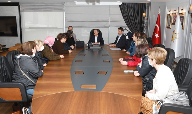 Başkan Sürekli İZDEDA ve depremzedelerle buluştu