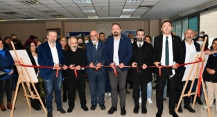 Çiğli Belediyesi’nden “Cumhuriyet” Konulu Karikatür Sergisi