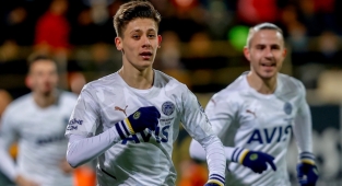 Fenerbahçe, deplasmanda Aytemiz Alanyaspor'u 5-2 yendi