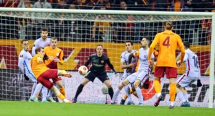 Galatasaray, Avrupa'ya veda etti