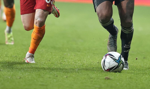Galatasaray, Beşiktaş derbisi ertelenecek mi?