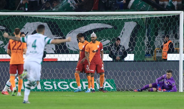 Galatasaray deplasmanda puan kaybetti