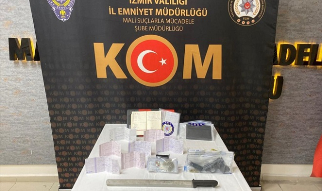 İzmir'de tefecilik operasyonunda 10 kişi yakalandı