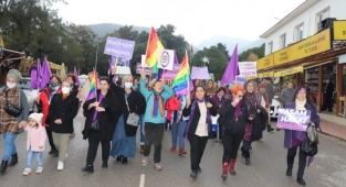 Karaburun’da “Kadın” coşkusu