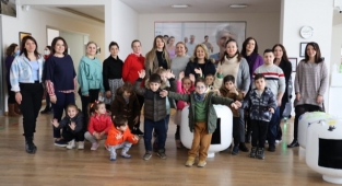 Karşıyaka’nın çınarlarından renkli ve anlamlı etkinlik