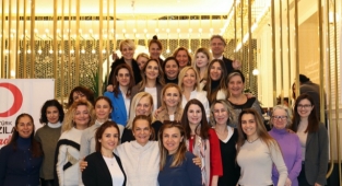 Kızılay Kadın iyilik için bir araya geldi