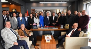 Sivil toplum kuruluşlarındaki deneyim siyasete aktarılmalı