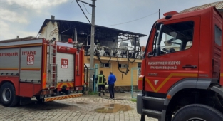 Sporcuların kaldığı tesiste yangın çıktı