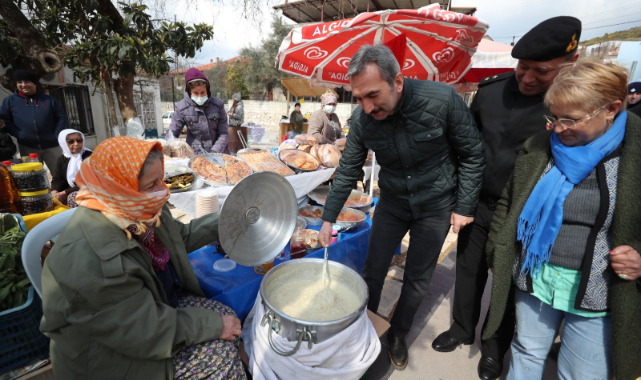 Urla Özbek Bahar ve Ot Bayramı’na katıldı.