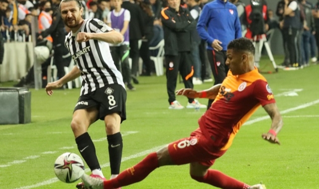 Altay'ın ligde kalması mucizelere kaldı