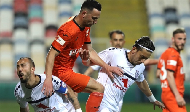 Altınordu 3 puanı 2 golle aldı