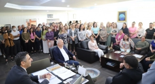 Başkan Kayalar, personeliyle bayramlaştı