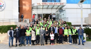 Çiğli’de Temizlik Seferberliği Devam Ediyor