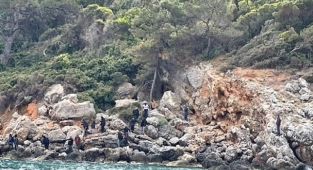 Ege Denizi'nde kaybolan 4 düzensiz göçmen aranıyor
