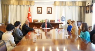 EÜ Diş Hekimliği Fakültesinden “Tam Akreditasyon” başarısı