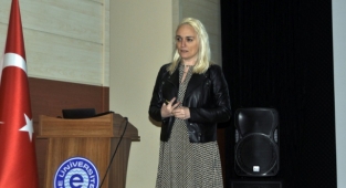 EÜ İletişim Fakültesinde  “Reklamcılık” Söyleşisi