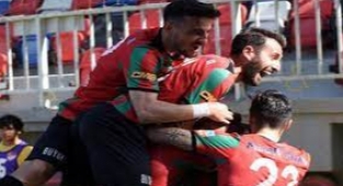 Karşıyaka farklı galip