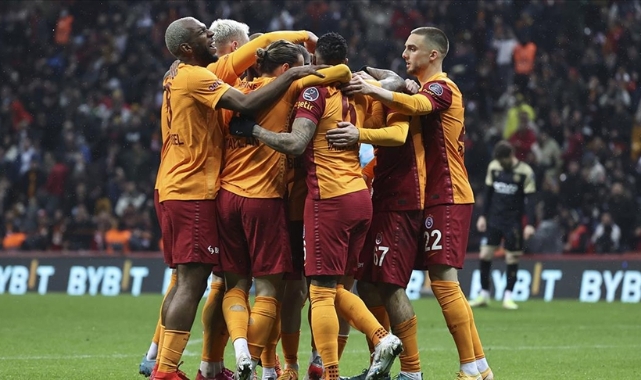 Galatasaray evinde kazanmaya devam ediyor