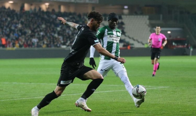 Giresunspor ligde kalmayı garantiledi
