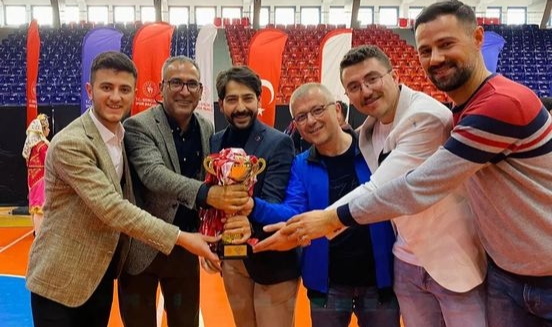 İnandık ve Başardık.