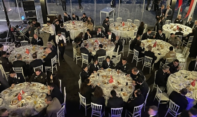 İzmir'de emniyet teşkilatı iftarda buluştu