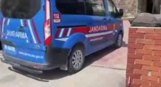 İzmir'de su sayacı çaldıkları iddiasıyla 2 kişi yakalandı