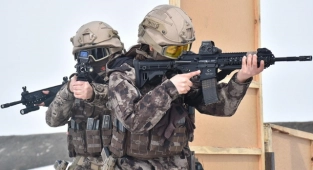 Kadın PÖH'ler görev için sürekli teyakkuzda