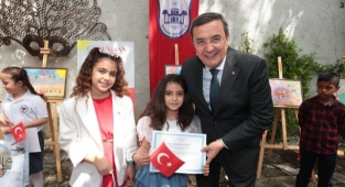 Konak’ta 23 Nisan coşkusu