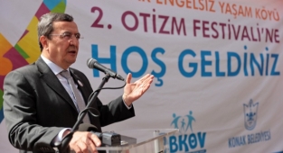 Konak’ta Rengarenk Otizm Festivali