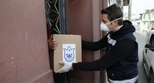 Konak’tan 11 bin 500 aileye Ramazan yardımı