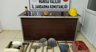 Manisa'da kaçak kazı yapan 7 kişi yakalandı