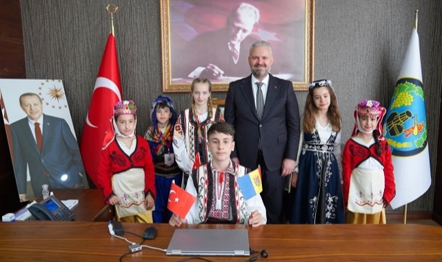 Menemen’in 23 Nisan Başkanı Esma Yıldırım