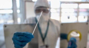 Türkiye'de 11 bin 783 kişinin Kovid-19 testi pozitif çıktı,