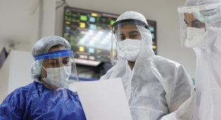 Türkiye'de 3 bin 668 kişinin Kovid-19 testi pozitif çıktı,