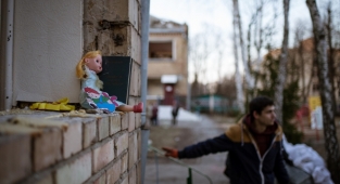 Ukrayna: Rusya'nın saldırılarında 205 çocuk öldü