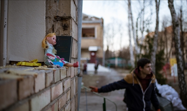 Ukrayna: Rusya'nın saldırılarında 205 çocuk öldü