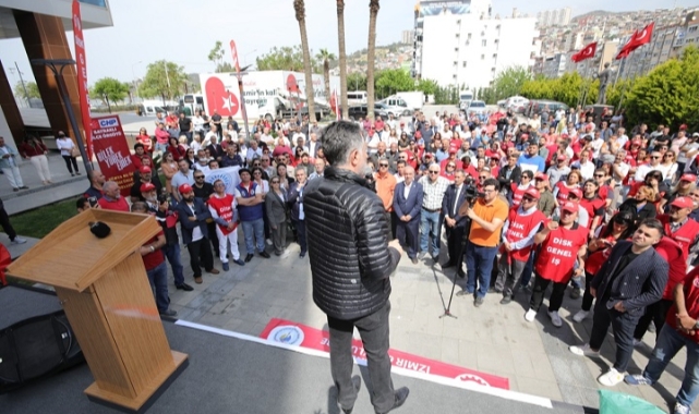 Bayraklı’da 1 Mayıs coşkusu