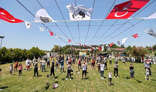 Buca’da dolu dolu “Gençlik Buluşması”