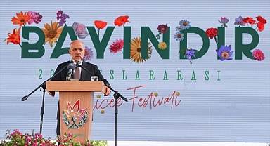 "Çiçek konusunda Türkiye net ihracatçı bir ülkedir"