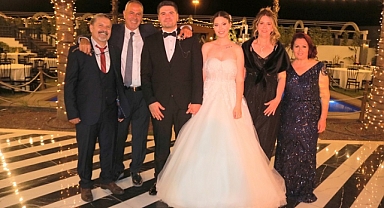 Fatih ve Şirin Mutluluğa Yelken Açtı