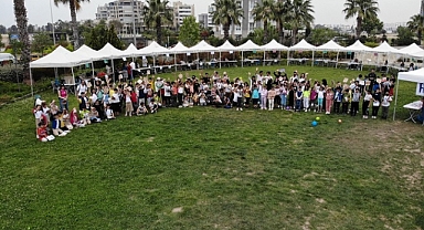 Karşıyaka’da eğlenceli ‘Fen Bilimleri’ şenliği