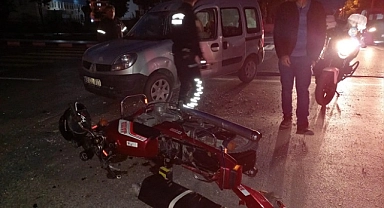 Manisa'da motosikletin sürücüsü yaralandı