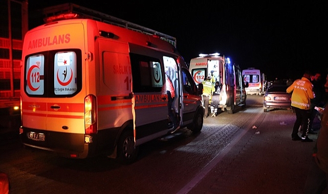 Manisa’da trafik kazasında 1 çocuk öldü, 7 kişi yaralandı