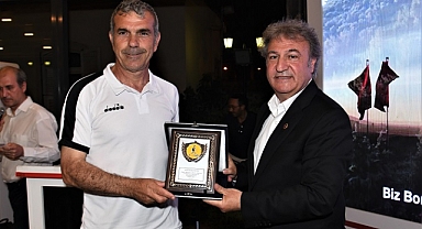 Masterler dostluk maçında buluştu