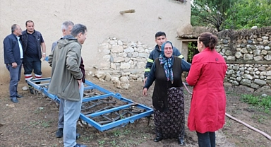 Afyonkarahisar'da sağanak tarım arazilerine zarar verdi