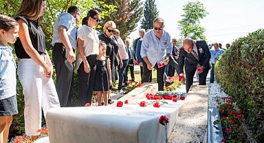 Ahmet Piriştina kabri başında anıldı