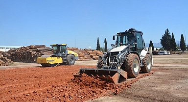 Bölgenin en büyük Kurban Pazarı’nda hummalı çalışma