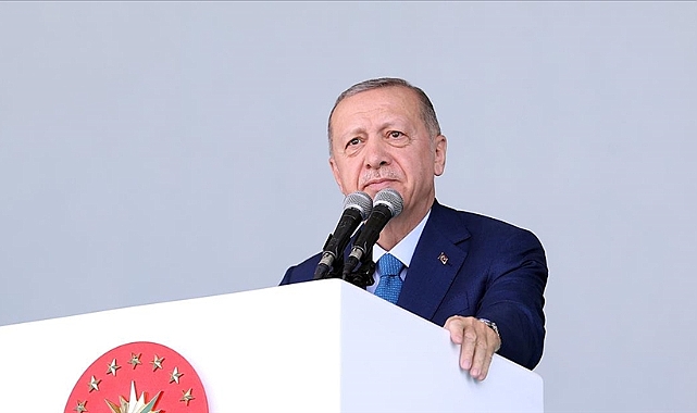 Erdoğan,karne dağıtım törenine katıldı