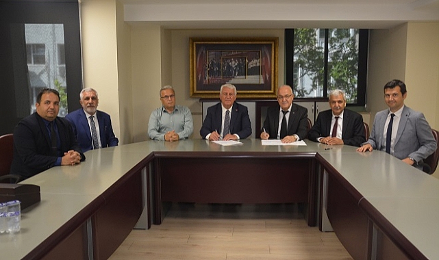 İESOB, İzmir PTT Başmüdürlüğü ile Protokol İmzaladı