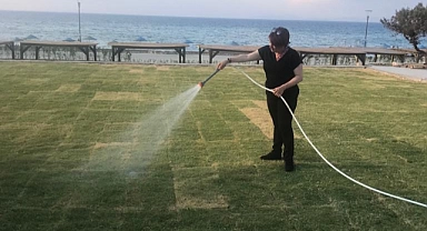 Karaburun’un cennet plajları yaza hazırlanıyor